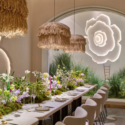 Tomacado seasonal floral dining experience