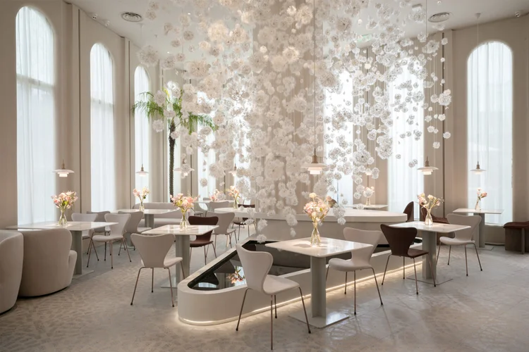 Tomacado Shanghai floral restaurant